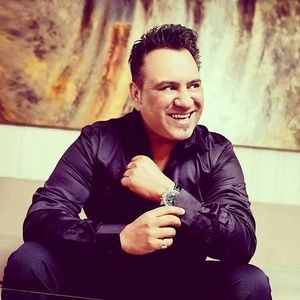 Meet your Posher, Luv